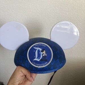 Disneyland 60th Anniversary Diamond Celebration Light Up Ears Hat Size Youth